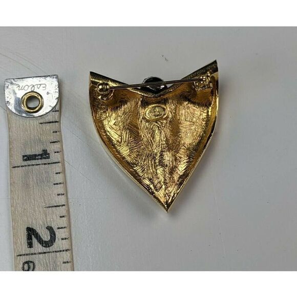 Signed GIVENCHY Goldtone‎ White Enamel Figural WINGS Shape Large Pin Brooch - Picture 5 of 5